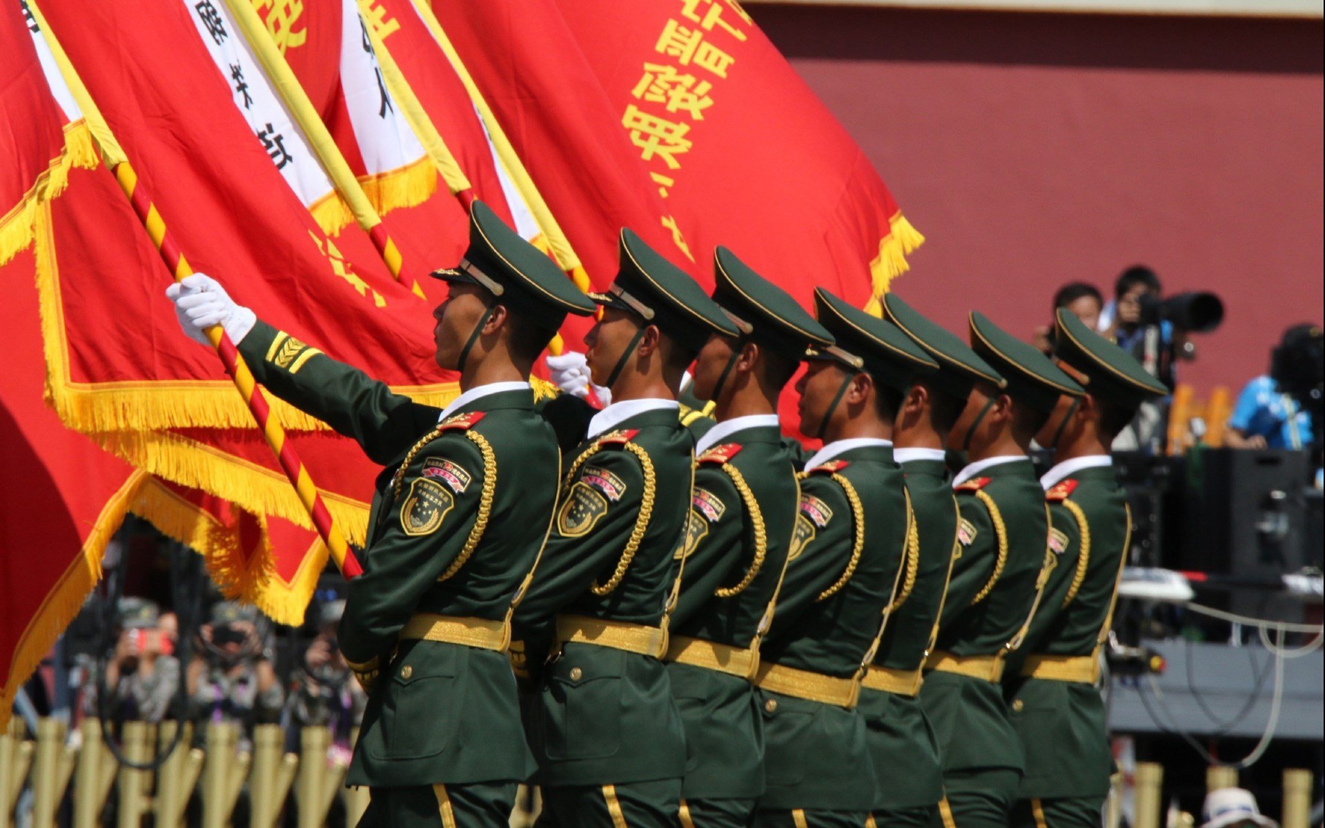 汽车发动机部件介绍视频大全图片（汽车发动机各部位名称图解）