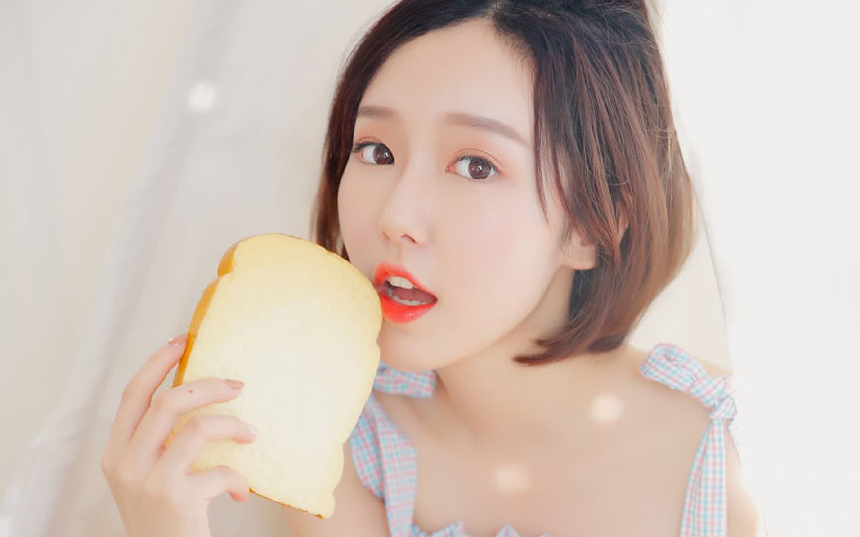 汽车配件原厂配件在哪里买便宜（汽车配件哪里能买到原厂）